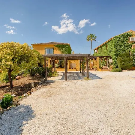 Hanami Cumbres Borrascosas Estepona