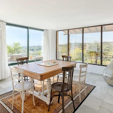 Hanami Cumbres Borrascosas Estepona