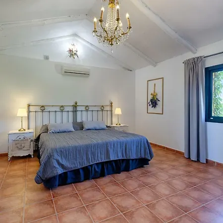 Hanami Cumbres Borrascosas Estepona