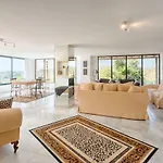 Hanami Cumbres Borrascosas Estepona